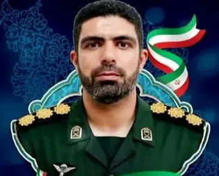 تشییع پیکر شهید خادم‌الرضا رحیم محمدی در کرمان + فیلم