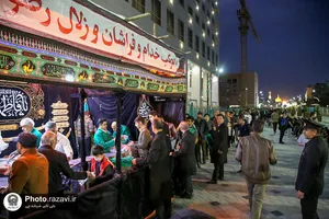 افطاری ماه مبارک رمضان در خیابان آیت الله واعظ طبسی