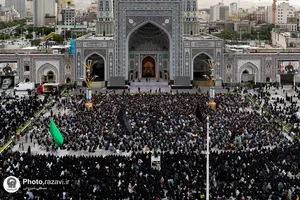 آیین چهارپایه خوانی در سالروز شهادت امیرالمومنین علیه السلام در حرم مطهر رضوی - 1