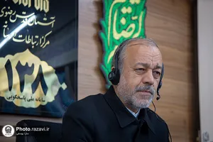 پاسخگویی تلفنی مدیر خدمه حرم مطهر رضوی به مخاطبان سامانه ۱۳۸
