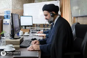 پاسخگویی تلفنی مدیر مرکز قرآن کریم آستان قدس رضوی به مخاطبان سامانه ۱۳۸