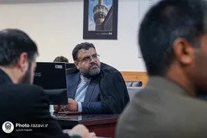 نشست تخصصی ادعیه&zwnj;خوانان و مداحان حرم مطهر رضوی