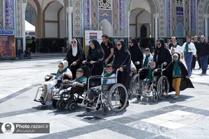 تشرف کاروان زیارتی تبریز به حرم مطهر رضوی