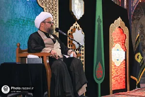 عزاداری سنتی شب نهم محرم در &laquo;حسینیه حرم&raquo;