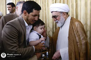 مراسم جشن عید ولادت پیامبر اکرم صلی&zwnj;الله&zwnj;و&zwnj;علیه&zwnj;وآله در تالار ولایت حرم مطهر رضوی 