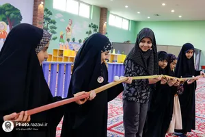نشست آموزشی خانوادگی کارکنان بنیاد کرامت رضوی