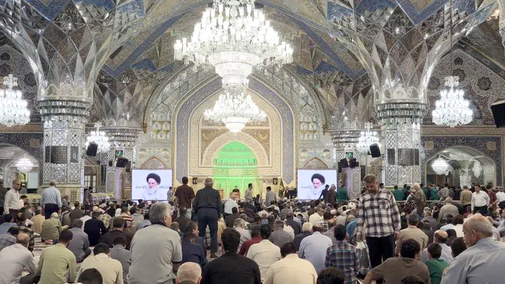 مراسم بزرگداشت آیت الله العظمی شبیری زنجانی در حرم مطهر رضوی برگزار شد