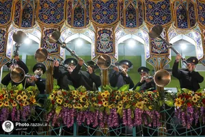 حال و هوای حرم مطهر رضوی در شب نیمه شعبان