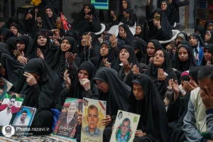 تشرف خانواده شهدا و جانبازان لامرد فارس به حرم مطهر رضوی

