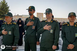 غبارروبی مزار شهدای مدفون در آرامگاه خواجه ربیع مشهد