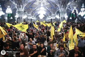 استغاثه به امام زمان (عج) در حرم مطهر رضوی