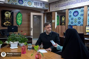 پاسخگویی تلفنی سرپرست مدیریت انتظامات و تشریفات حرم مطهر رضوی به مخاطبان سامانه ۱۳۸ 