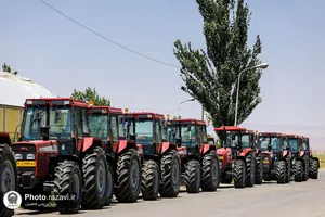 آئین بهره برداری از ماشین آلات کشاورزی جدید در مزرعه نمونه