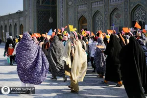تشرف زائران اردو زبان به حرم مطهر رضوی