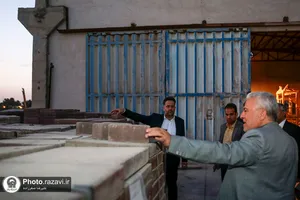 بازدید رئیس مرکز تحقیقات وزارت راه، مسکن و شهرسازی کشور از کارخانه هبلکس رضوی