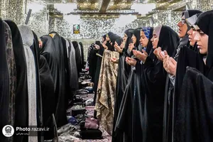 اقامه نماز عید سعید قربان در حرم مطهر رضوی-١