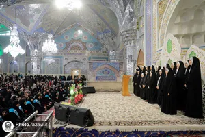 گلباران حرم مطهر رضوی در روز میلاد حضرت معصومه سلام الله علیها