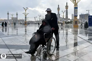 بارش باران بهاری در حرم مطهر رضوی