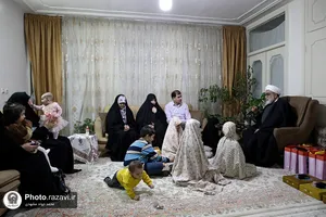 دیدار تولیت آستان قدس رضوی با چهار خانواده فرزندپذیر بهزیستی
