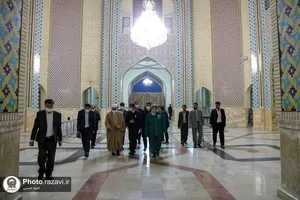 بازدید تولیت آستان قدس رضوی از سفره&zwnj;های اکرام حرم مطهر