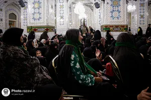 تشرف کاروان زائرین پیاده نیشابور به حرم مطهر رضوی