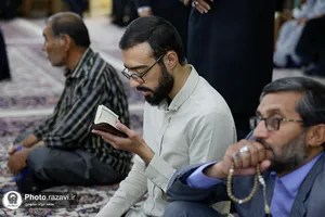 مراسم جشن عید ولادت پیامبر اکرم صلی&zwnj;الله&zwnj;و&zwnj;علیه&zwnj;وآله در تالار ولایت حرم مطهر رضوی 