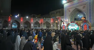 مستند ولایت مداری به سبک سیستانی ها در حسینیه حرم