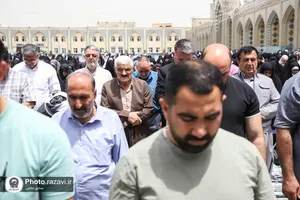 تشرف جمعی از موکب داران اهل سنت آذربایجان غربی به حرم مطهر رضوی