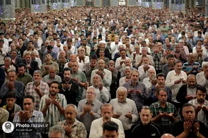 اقامه نماز عید قربان در حرم مطهر رضوی