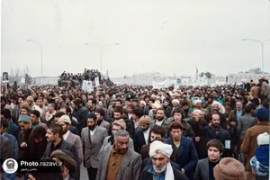حرم مطهر رضوی؛ کانون انقلاب در مشهد-1