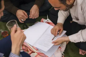 اعتکاف دانشجویی در حرم مطهر رضوی