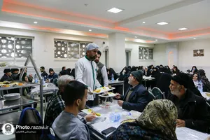 تشرف کاروان زیارت اولی&zwnj;های آذربایجان شرقی به حرم مطهر رضوی