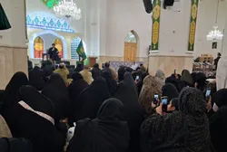 عزاداری زائران عرب زبان در رثای حضرت‌ام‌البنین (س)