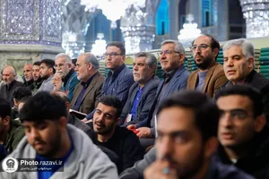 مناجات خوانی دهه آخر ماه مبارک رمضان در حرم مطهر رضوی