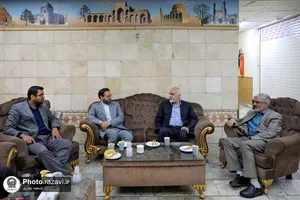 حضور قائم&zwnj;مقام تولیت آستان قدس رضوی در برنامه تلویزیونی اشاره