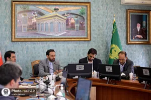 نشست صمیمی قائم مقام تولیت آستان قدس رضوی و شهردار مشهد