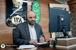 پاسخگویی تلفنی مدیر امور زائرین بنیاد کرامت رضوی به مخاطبان سامانه ۱۳۸