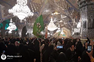 حال و هوای حرم مطهر رضوی در شب میلاد جوادالائمه علیه&zwnj;السلام