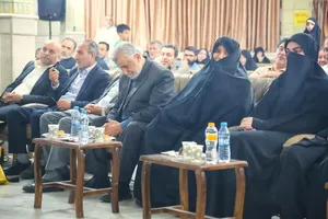 مراسم تجلیل از خانواده شهدای خدمت و علمی در تهران برگزار شد/ گزارش تصویری