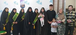 تجلیل از دو خانواده پرجمعیت ملایری همزمان با دهه کرامت
