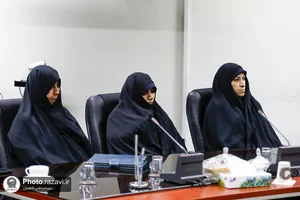 دیدار مدیر عالی حرم مطهر رضوی با فرمانده و نیروهای یگان حفاظت حرم مطهر رضوی در هفته بسیج