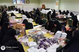 بسته&zwnj;بندی افطاری سبک در حرم مطهر رضوی