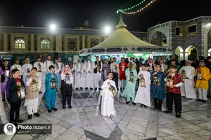 آیین سنتی &laquo;هل هلالک یا رمضان&raquo; در حرم مطهر رضوی