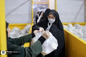سفره اکرام ماه مبارک رمضان در حرم مطهر رضوی