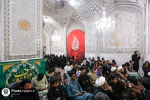 گردهمایی &laquo;سفیر نور&raquo; در حرم مطهر رضوی