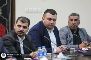 بازدید جمعی از مدیران عتبه حسینی از نمایشگاه رواق خدمت