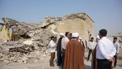 بازدید مدیر ارتباطات حوزوی دفتر تولیت آستان قدس و نمایندگان بنیاد کرامت از محل عروج فرشتگان میناب