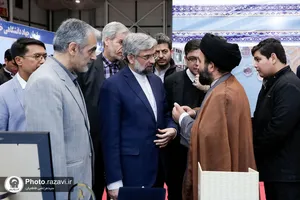 بازدید مدیر عالی حرم مطهر رضوی از نمایشگاه قرآن و عترت مشهد