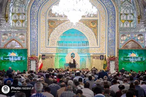 حال و هوای حرم مطهر رضوی در شب میلاد حضرت زینب سلام&zwnj;الله علیها
