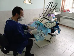 اردوی جهادی سلامت خادم یاران رضوی یزد وارایه خدمات و دارو به ۳۰۰ شهروند شهر بخ